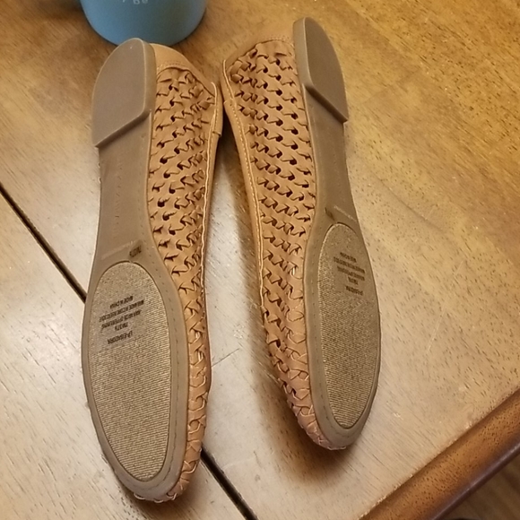 Women's Lucky Brand Ballerina Shoes - Picture 5 of 9